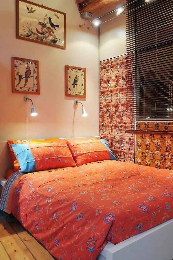 Splendid Housing Milano Apartment
